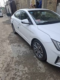 هونداي النترا موديل 2020فول واحد على واحد بيها بارد بل الجاملغ الأمامي...