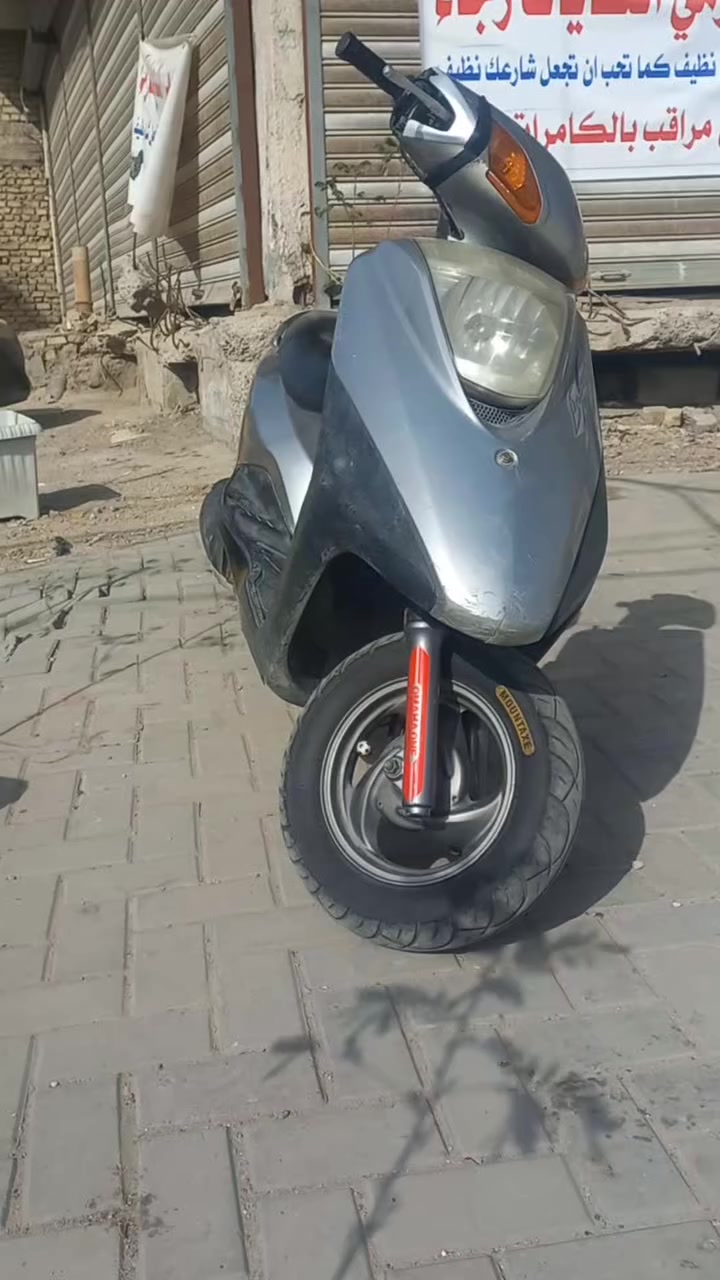 دراجه بريز ١٤٠ للبيع ب٤٢٥ *********** وبيها مجال نضيفه الدراجه
