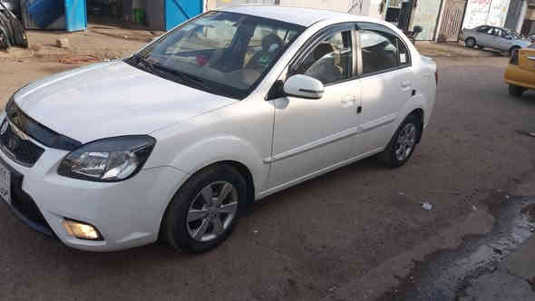 كيا ريو للبيع مكينه 16 اصلي كير اتماتيك بيها شبرين صبغ بل بنيد بدون دواخل 
سنويه 2024 كاربون بانزين كير مكينه طخم كلو شرط سياره جاهزه شرط التحويل السعر $102 بيها مجال قليل
***********
***********
مكلف بل نشر خاص ما اجاوب
