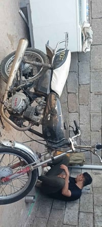 مطور للبيع  07518244339