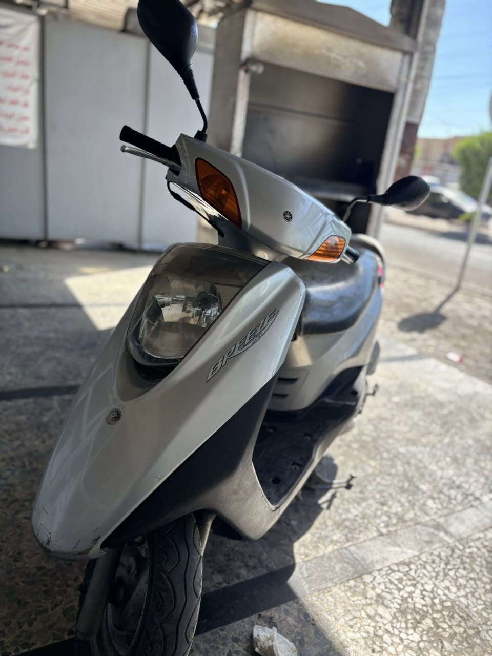 سلام عليكم دراجه بريز للبيع شلعه معدل مكينه بلادي  مملعوب بيها مكفوله بيها بس فطر بالكفر الجانبي  عارضها ب950 وبيها مجال بسيط   ما متواجد فيس 
***********واتساب
