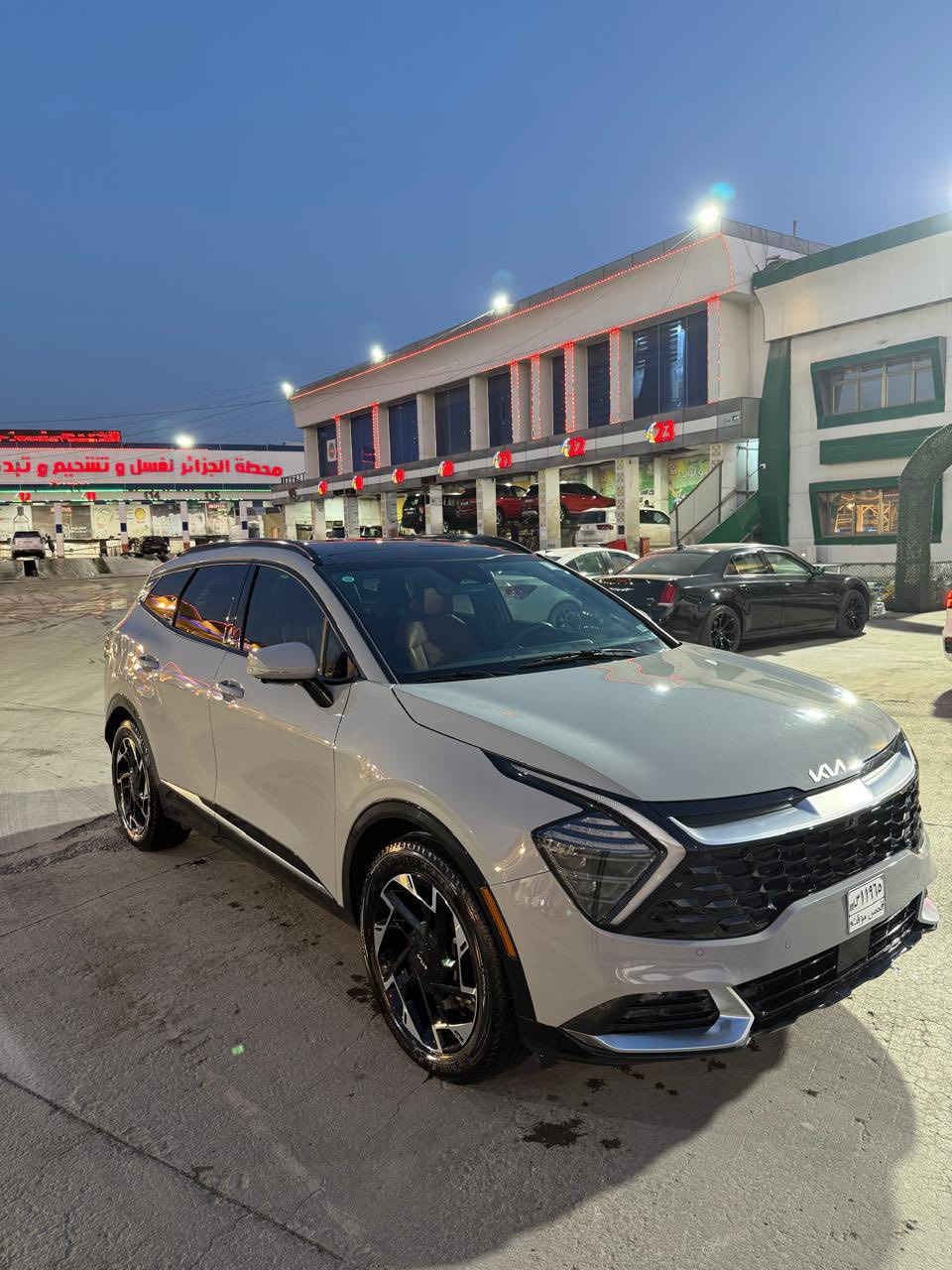 كيا سبورتج برستيج 2024
KIA SPORTAGE SX PRESTIGE
 فول مواصفات 1/1  لون اسمنتي بدون رقم حجم L  
 
وارد امريكي : مكفوله من الضربه والصبغ تقرير غرق مبدل سستم كامل وراجعه بلاد    

مواصفاتها :-السيارة ماشية 12 الف
1. محرك 2500 
2. كير 8 نمر 
4. بانوراما
5. بصمة : تشغيل عن بعد  
6. صندوث كهرباء
7. شاشة كبيرة على طول  الدشبول تدعم  ابل كاربلاي واندرويد اوتو وفول تحكمات
8. كيجات الكترونية متغيرة حسب الوضعيات
9. انظمة القيادة : سبورت - سمارت - نورمال
10. كشنات كهرباء فول 
11. كراسي كهرباء فول تحكم مع كشن امامي متحرك عند النزول اوتماتيك
12. اضواء ترحيب عند الاقتراب مع ترحيب داخلي عند الصعود او المغادرة
13. شحن وايرليس
14. منافذ تايب سي عدد 3 مع 2 في الكشنات ومنفذ يو اس بي ومنفذ جداحة
15. هاند بريك بصمة
16. اوتو هولد
17. كاميرات 360 مع بالاشارات الجانبية مع وضعيات مختلفة للكاميرات
18. فول رادارات امامية وخلفية وجانبية . نقطة عمياء وحساسات امامية خلفية 
19. تحديد مسار ذكي
20. قيادة ألية ذكية
21. نقطة عمياء
22. كروز سرعة
23. تدفئة كشنات 
24. سستم صوت هارمن 
26. خزن كشن سائق ميموري وضعيتان
27. ويل كب حجم 19 وحساس اطار ،        
28. اشاير بالمري
29. تشغيل عن بعد
30. شاشة لمس متغيرة لتحكم الميديا او لتبريد
31. ستيرن فول تحكمات
32. السيارة 2 ويل يعني المرغوب بل سوك 
33. اللوان متغير للدشبول و ابواب السيارة

السعر 215
للاستفسار الاتصال على الارقام 
***********
***********

مكان السيارة في محافظة البصرة
