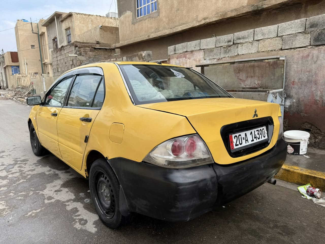 السلام عليكم

الي يدور تكسي وسعره مناسب هاي تفيده نضيفه ومال شغل 

للبيع متسوبيشي لانسر موديل 
2008 رقم بغداد  هيئة مصفره خطه جوال

محرك1600 كير عادي بلاد جاهزه بدون ضرر لا لغد لا شاصي لا ايرباك

دواخله نضيفه 

 تدفئه كله شغال  

سعر 53بيها مجال للشراي  

مكان سياره ديالى بعقوبه كنعان  

الاستفسار اتصال***********
