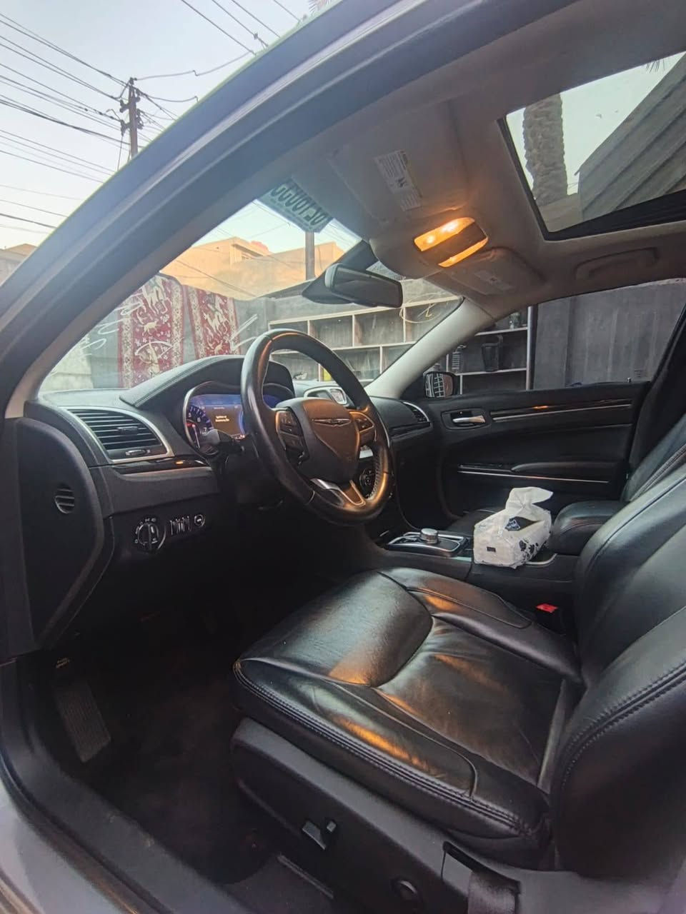 كرايسلر 2016  LEMETD 
  لون سلفر وارد أمريكي سياره جديده 
((دخول جديد كتاب ضابط متقاعد ديالى )) 👍
السياره بدون حادث كفاله حادث خسفات بصيطه جاملغ خلفي كما موضع بل صور علا حادث امريكا 
السعر 210 وبيها مجال
تبريد بلادي❄️

مواصفات LEMETD المعروفه 
نيكلات ابواب العلايم نيكل
مكينه 3600  v6
بلوجكترات 
ابواب بصمه 
داخل صاج
دواخل اسود
كشنات تدفئة 
بانورما 
بصمة وتشغيل عن بعد
تحكم ستيرن كهربائي 
ستيرن كهرباء 
مراية هيتر مع الانعاكس ليلي
تحكمات ستيرن
السياره رقمها ديالى مشروع وطني

سيارة داخله كتاب ضابط رقمها ديالى مشروع وطني

السعر 210 وبيها مجال 
للستفسار ***********
