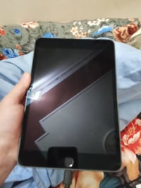 آيباد ميني ٥ • ٦٤ • باب الاول