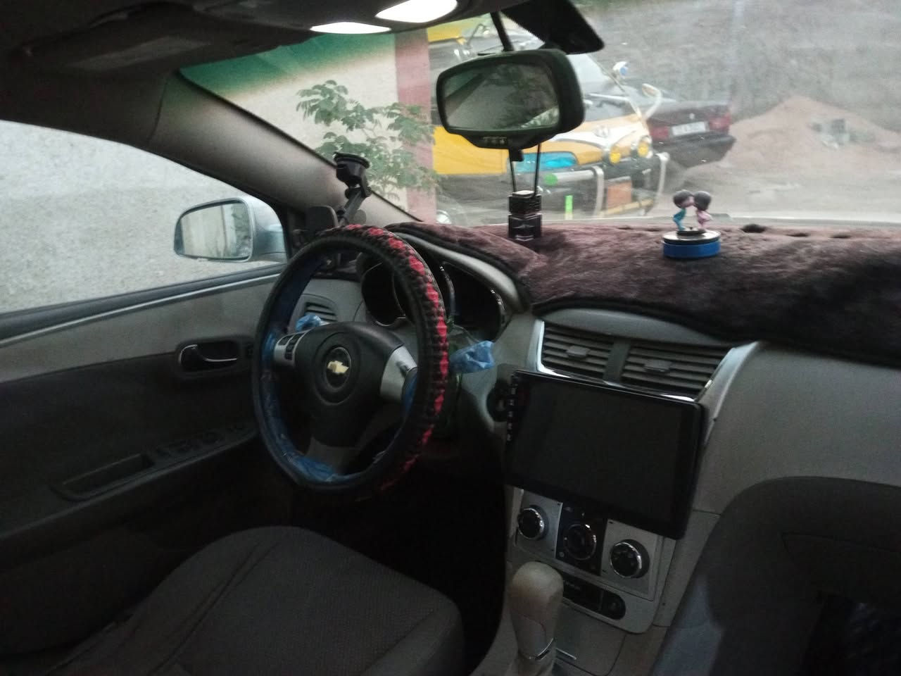 سلام عليكم ورحمه الله وبركاته اخواني عندي ماليبومقدس موديل 12 بسمي رقم انكليزي اريد مراوس بسياره حديده ***********
