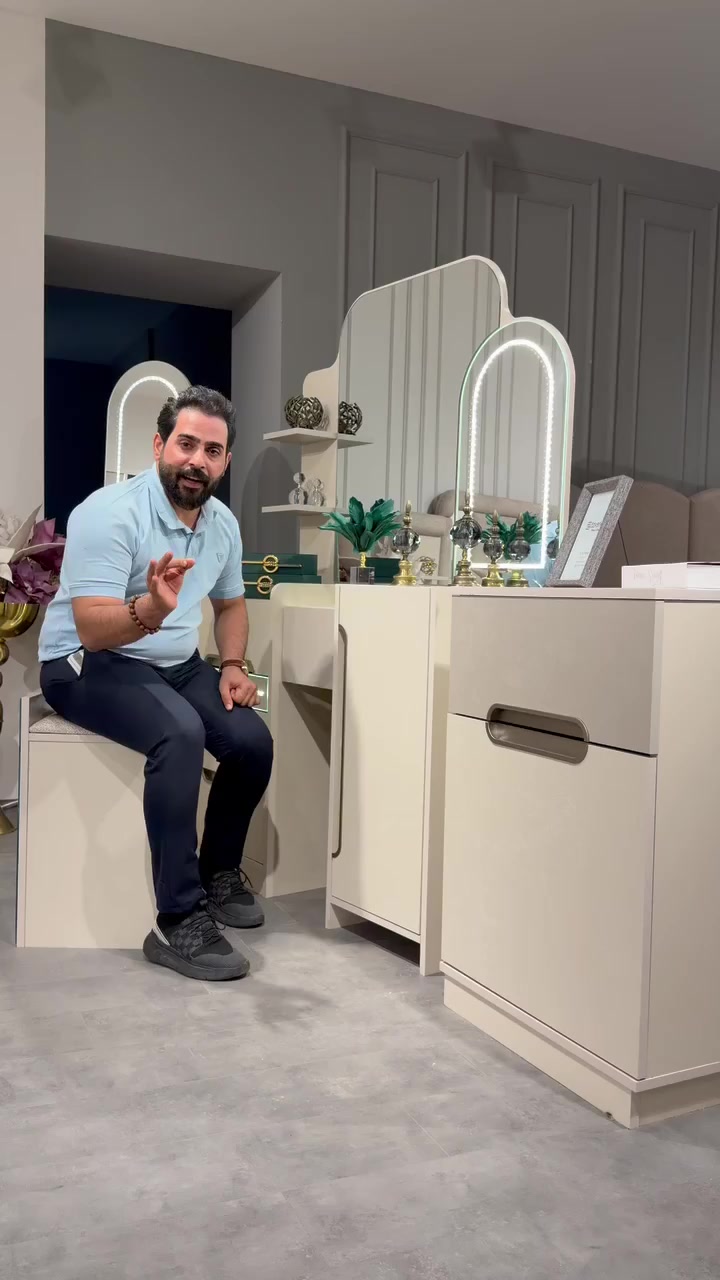 تم وصول موديل سلطانه 4

*10 قطع*  
     
كنتور 320سم 

✅ الشازلونه بشكل جديد 
✅ اناره بل مرايه قيافه 
❇️ضهر بلوك
✅ المصنع الأصلي
✅ قياسات ضخمه 
  اناره انار بل كنتور 
اناره بل ميز تواليت 
 انار بل شازلون 
سجه ثلاثيه 
  مليون و 650


**إذا كنت صاحب هذا الإعلان وتريد حذفه لأي سبب، رجاءا أرسل رسالة إلى الدعم الفني**