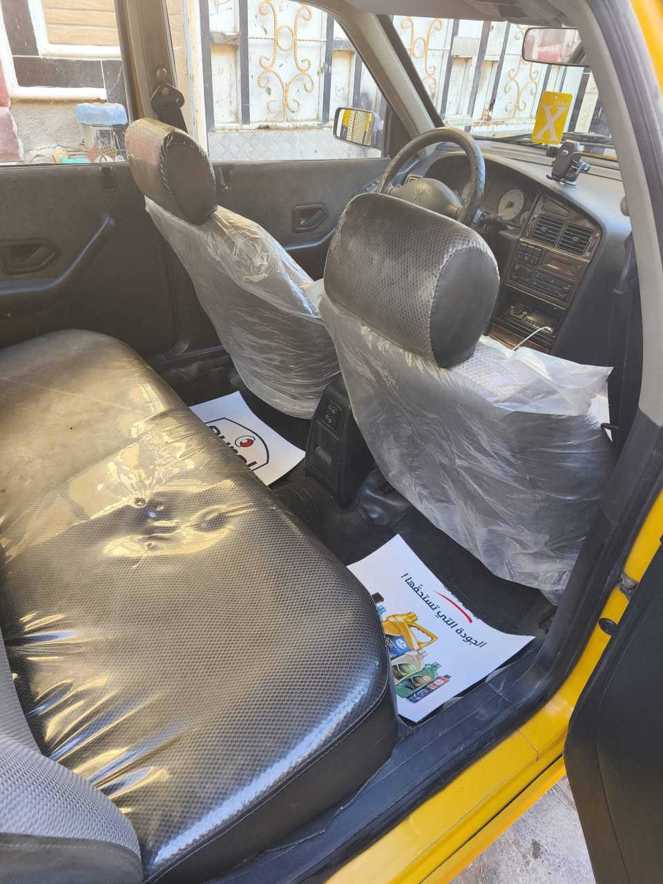 ٢٠١٦ بيجو نضيفه مابيه اي نقص فقط شغلات بسيطة 
بااسمي 
للاستفسار ***********
