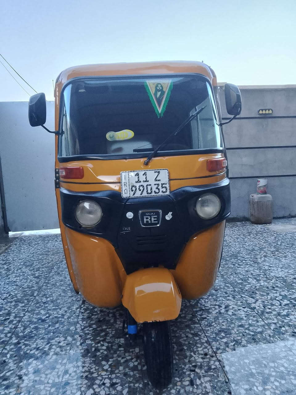 اسلام عليكم من رخصة مدير الكروب المحترم تكتك موديل 2020 البيع خيرمن الله بيه الغدين مصبوغه محرك مجفت جديد كله شركه الله شاهد  تكتك خيرمن الله كدام عينك  السعر 6750وبيه مجال بسيط الطيبين العنوان بغداد الزعفرانية قطع الامانه قرب اسواق الامانه ***********
