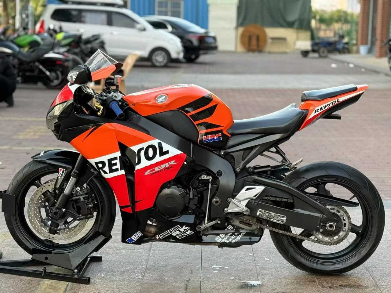 CBR1000RR
2011
40ورقە🔒
***********
***********
***********
