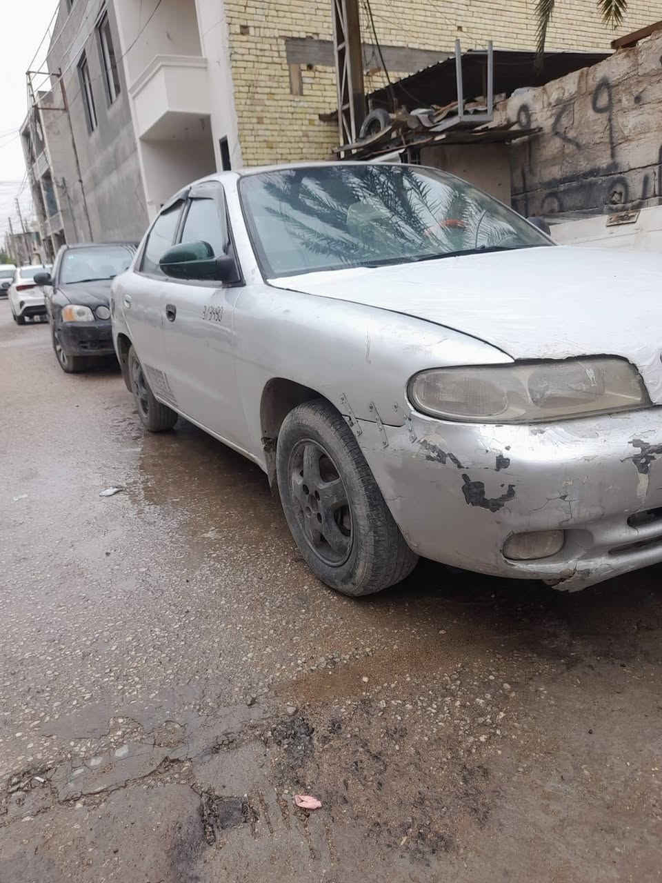 السلام عليكم
دايو نوبرا موديل ٩٧
كير اوتو 
محرك بيها خربطه الايسي مو زين 
بدلته ومو اصلي فما اشتغل 
تايراتها حلوة كهربائياتها شغالة 
سيارة باسمي مشروع وطني السنوية لغاية ٣١ هزة جديدة 
صار ٣ ايام من استلمت السنوية 
صدرها بيه طوبات مو زينات وبوش فقط 
باور مشط بريكها خير من الله  صرف بانزين خير من الله ما تصرف محركها لا تنقيص ولا تبخير 
تحويل ثاني يوم هزة جديدة هي 
السعر ٢٦ وبيها مجال بسيطط 
فقط رقم بغداد انكليزي 
مكاني بغداد الدورة المهدية الثانيه قرب شارع اربعين 
***********//***********
بيهن واتساب
