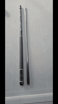 للبيع كيو يفين M13  نضيف كلش نضافه100% كل عواج مابي استعمال 6 اشهر فقط...