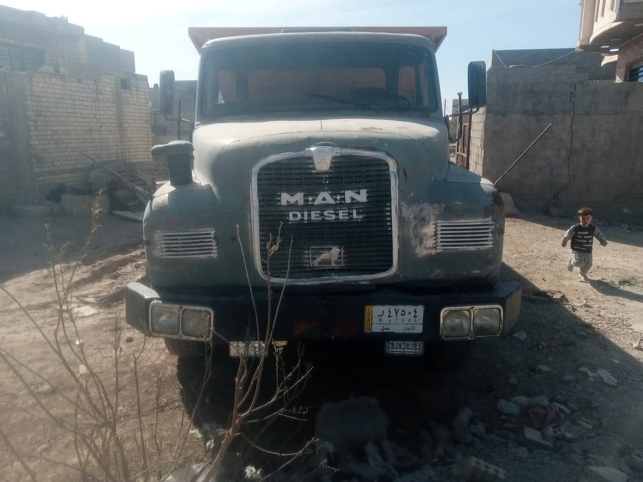 مان إسرائيلي للبيع السعر ١٠ جاهزه سنويه نكليزي  للشغل مكان بغداد بو غريب استفسار! ***********
***********
