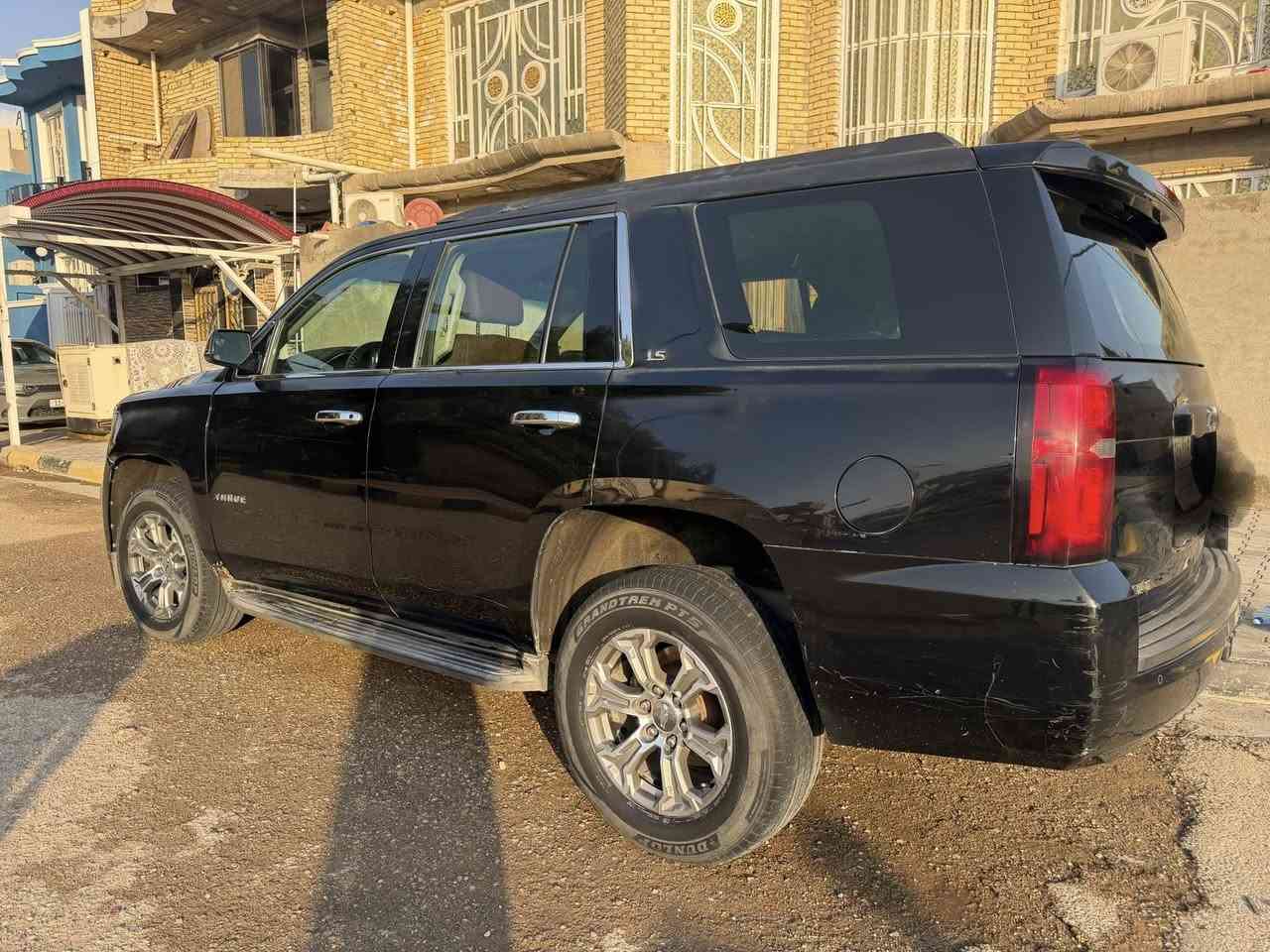 تاهو 2015 رقم أربيل   سيارة خليجي بيها حادث بالعراق جاملغ ايمن امامي كما مو ضح بالسونار مرفق مع الصور وبيها بعض الملاحظات سيارة جاهزة مكانها كوت موكز المدينة السعر 240 $ للاستفسار فقط الاتصال على الرقم ***********
