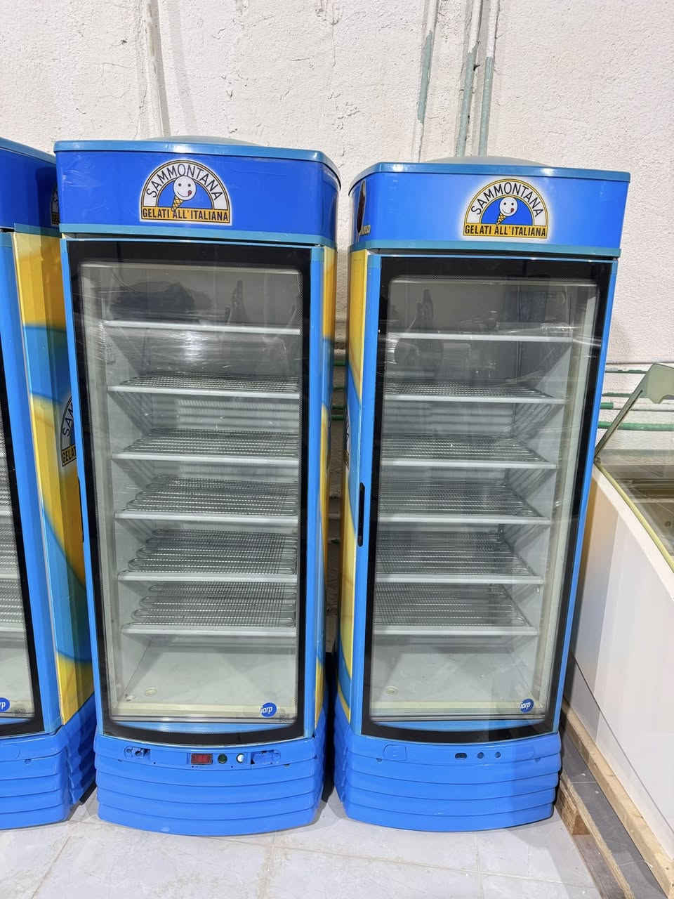 #معرض #الايطالي
عارضه أيطاليا 🇮🇹
عدد 8 
تجميد سالب -30
مستخدم نضيف 
سنكل فيز 
بلاديات 

العنوآن بصره 
السعر والتفاصيل مراسله الصفحة
اؤ الأتصال هـ.      ***********
#سيدحسين
