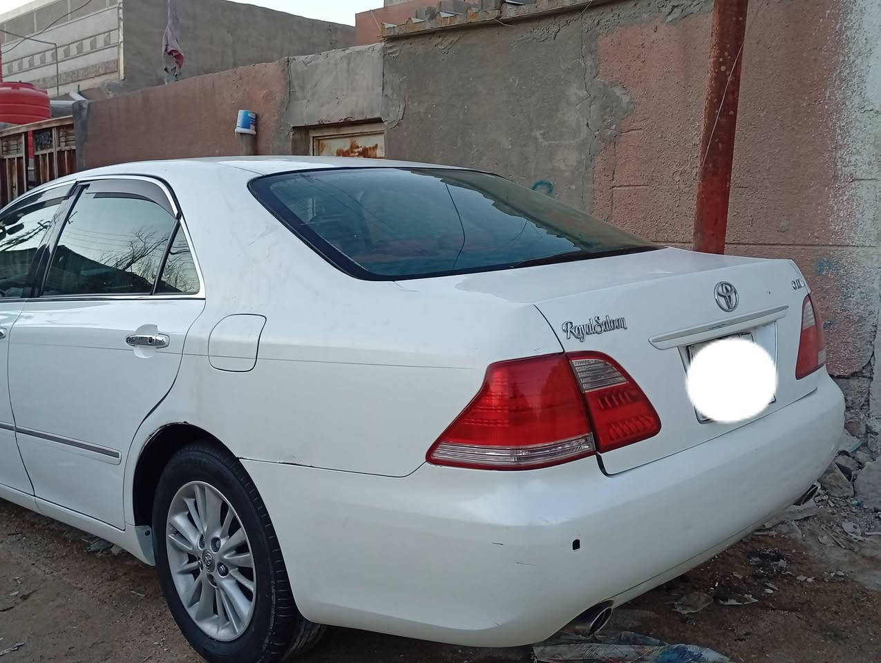 سلام عليكم للبيع شاهينه (أدوات كصه قماره)
بيه ارقام سليمانيه فقط 
 سياره دخول جديد 
سياره جاهز من كلشي حداديه جديده تخم تاير 
تبريد ثلج داخل عسلي المرغوب 
عنواني البصره زبير رقم الهاتف ***********
