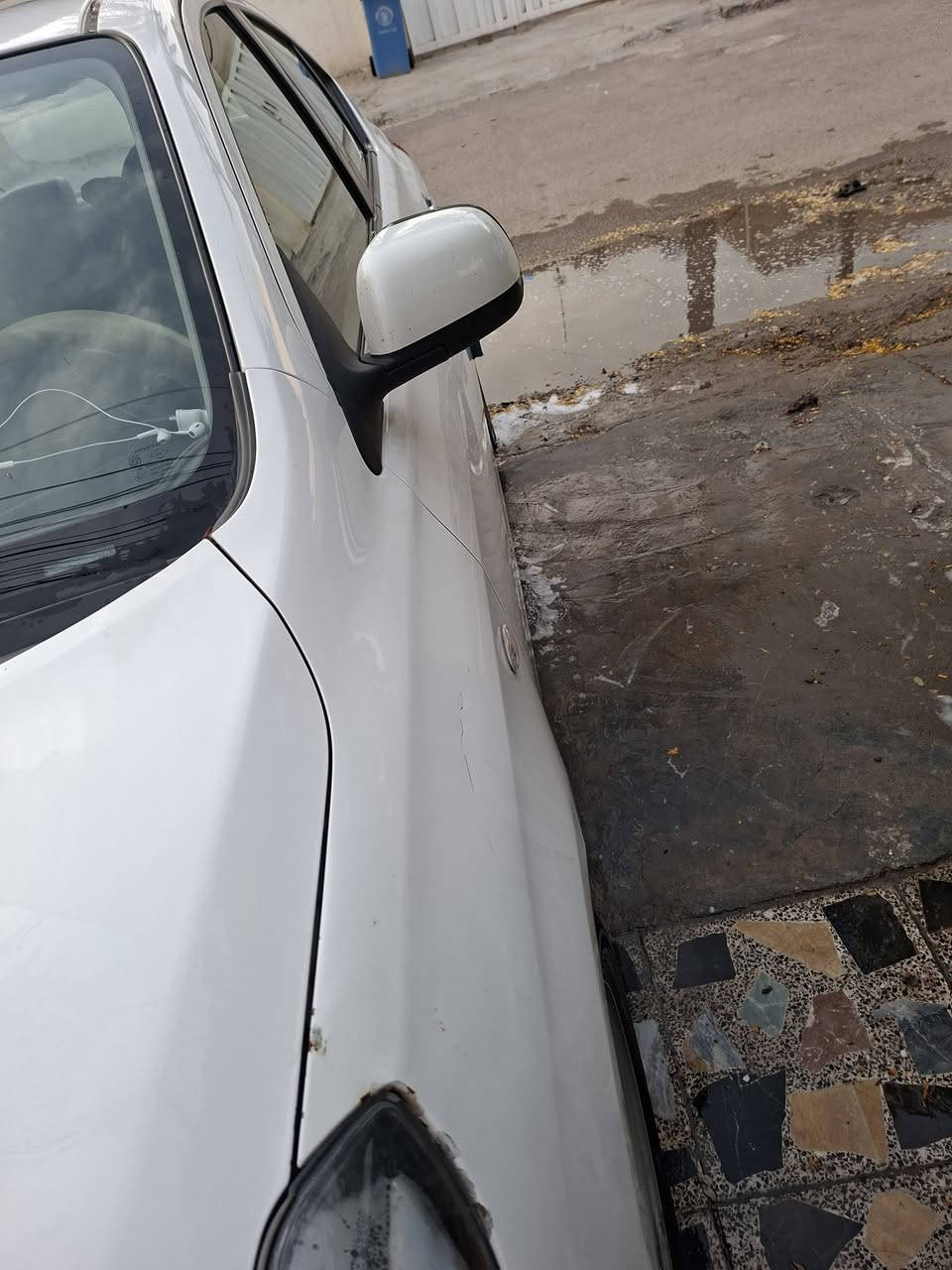 السلام عليكم نيسان هندي ٢٠٢٤ ماشية ٧٠ الف مكفولة من الصبغ فقط بارد خفيف بالجاملغ الامامي وجوة قبق البنزين سنوية باسمي وهزة جديدة ماناقصها اي شي رايدها ب١١٧ وبيها مجال بسيط العنوان بغداد الرصافة ***********
