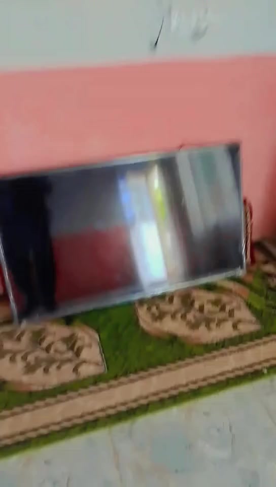 سلام عليكم بلازمه البيع عدد2 حجم55 وحده حجم 50
***********
