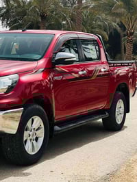 تيوتيا هايلوكس موديل 2019 رقم بغداد   ماشيه 164 الف مواصفات الساز كامل...