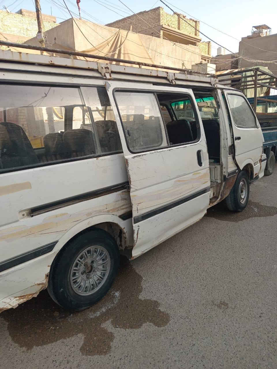 السلام عليكم جمبي 2009 كير ومحرك مكفولات ابيع بدون سياره شغاله جاهزه السعر 15وبيهه مجال قليل حك الجيه مكاني بغداد العبيدي ***********
