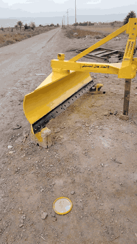 سلام عليكم معدلان ابو صينيه شقل مضبوط ١٤ ملم حديد عرض ٢٤٠ س مكان بغداد الرضوانيه سعر ٩٠٠ الف  يوجد توصيل   *********** *********** ومكينه هم للبيع تركي موديل ١٤ رقم ديالئ سنويه لل ٣٠
