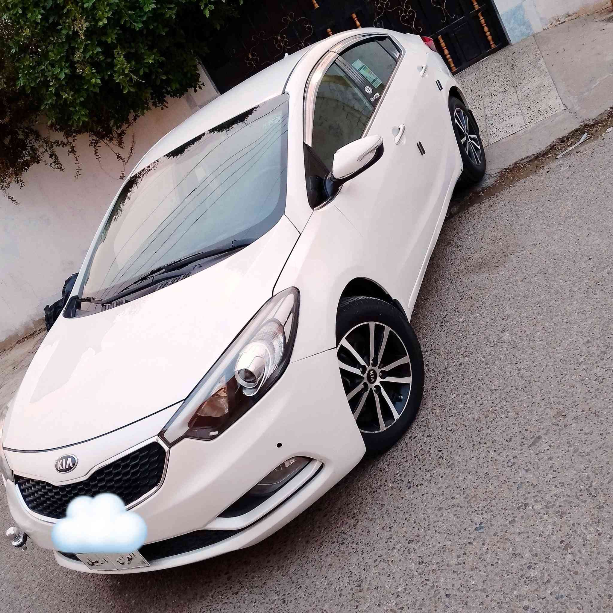 سلام عليكم كيه سيراتو موديل 14 خليجي محرك 1800 دوش رقم اربيل سيارة جاهزه من كل نواحي صدر امامي خلفي جديد بيه بارد قليل بيع او مراوس حسب القناعه السعر 120 وبيه مجال العنوان الانبار الرمادي للاستفسار اتصال بل رقم ***********
