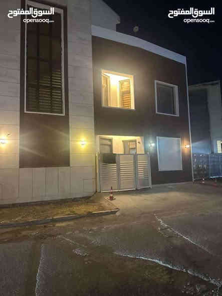 بيت للأيجار مؤثث كامل طابقين في اليرموك

المساحة 70 متر
الواجهة 8 متر

غرف نوم عدد 2
حمامات عدد 2
صالة
مطبخ
سعر الايجار ١٢ ورقه
للأستفسار الاتصال ***********
