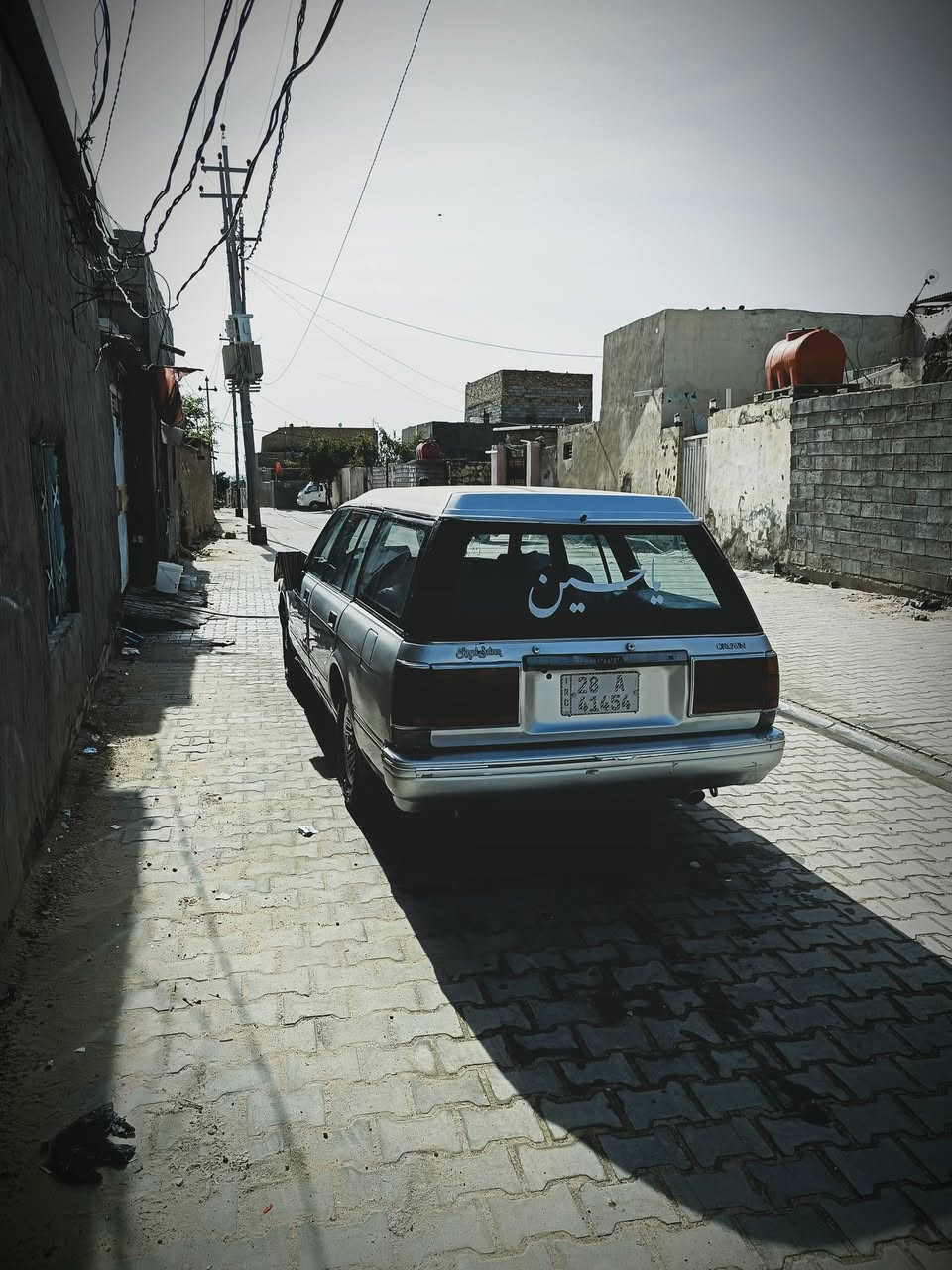 سلام عليكم كراون سيدان اسديشن للبيع سيارة
مكفوله مضرب أو كصه 
كفاله عامه تبريد ثلج 
مكينه ونجي ناعم تخم تاير 
مصبوغة صبغة عامه
62 اوبيه مجال موجود ماسنجر 
رقم ***********
