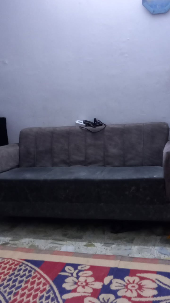 مرحبا عندي هذا تخم كولشي مابي بس معندي مكان وهو نضيف وجديد نفس ماوضح واي استفسار عالخاص


**إذا كنت صاحب هذا الإعلان وتريد حذفه لأي سبب، رجاءا أرسل رسالة إلى الدعم الفني**