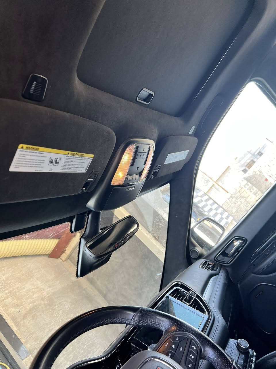 سلام عليكم دورنكو فول مواصفات موديل RT/2022
بيها 6 قطع كلير فقط سبب اثار تخريب شخوط  والصور تكتب رقم الشاصي اشوفهن واضحات بالصور من امريكا
السياره جديده مكفوله  
عده هذني المذكورات كلير والسونار بالمنشور 
السعر 265$
المكان التاجيات 
***********
