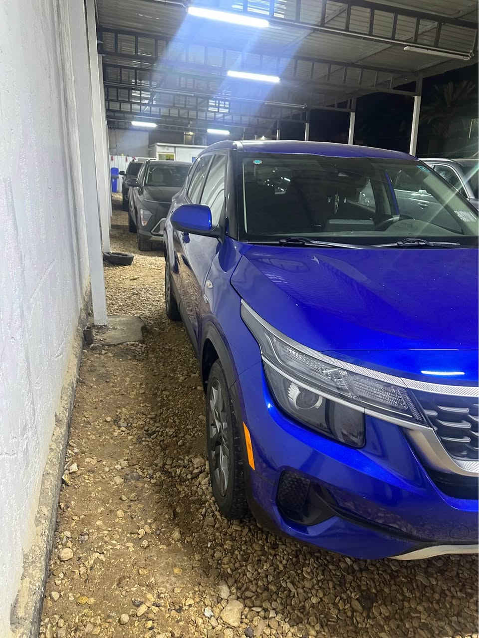 كيا سيلتوس موديل 23 لون مميز بدون رقم تترقم اي محافظه نص فول السياره تخم تاير السياره جديده لوك للاتصال *********** حاثه فقط جاملغ الايمن بدون دواخل بشرط محرك 2000 دوش حلة, بابل
