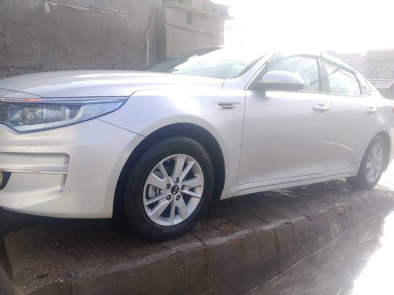 سلام عليكم كي فايف مديل١٩ للبيع دوات كصه جنطه غاز غاز سياره جاهزه سياره مابيه نقص كير مكينه حداده تخم تاير السعر ٦٠ العنوان لبصره ***********
