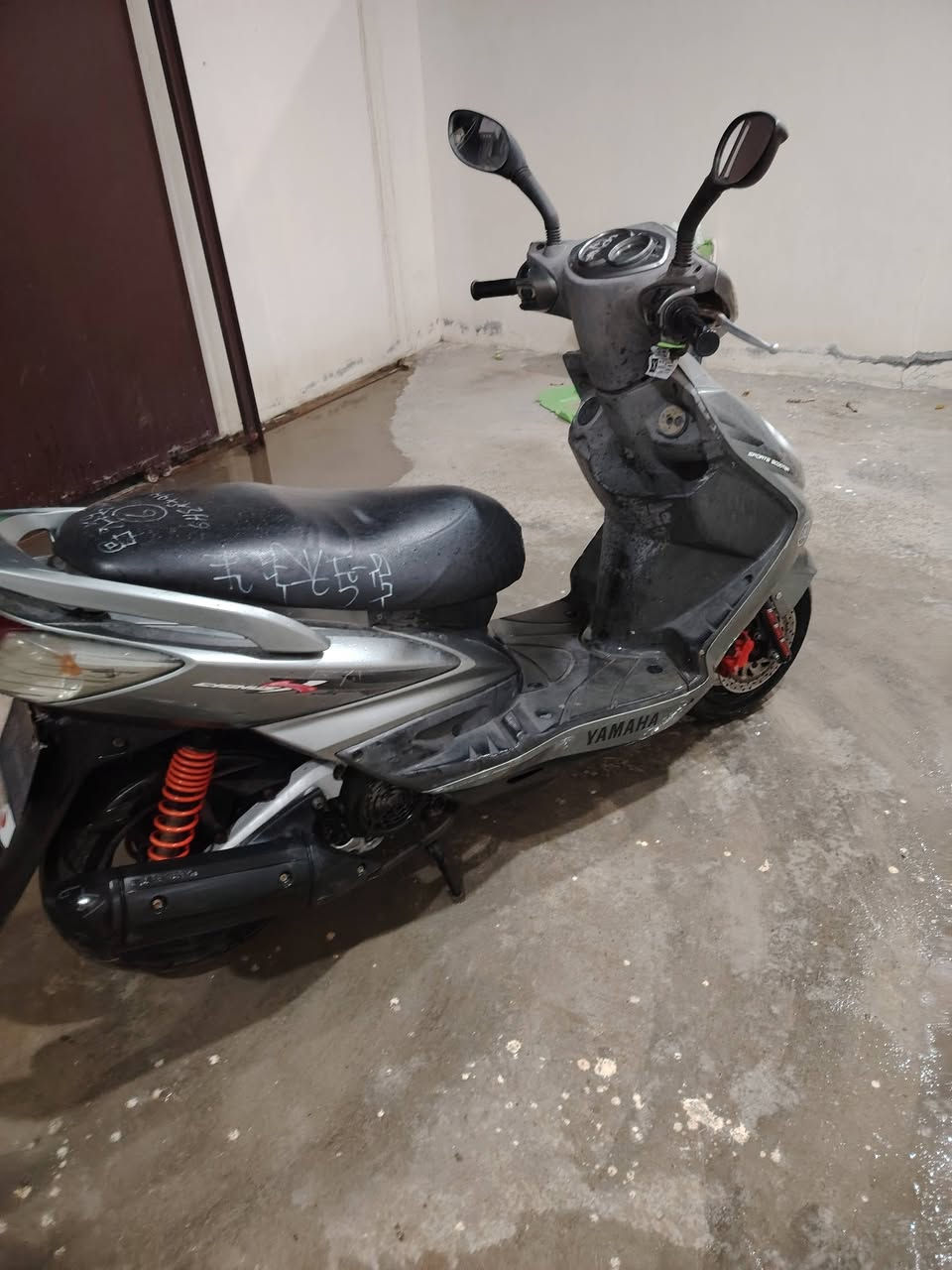 دراجة سكنس ياباني فحل مكفوله عام سعر ٩٥٠
للاستفسار ***********
