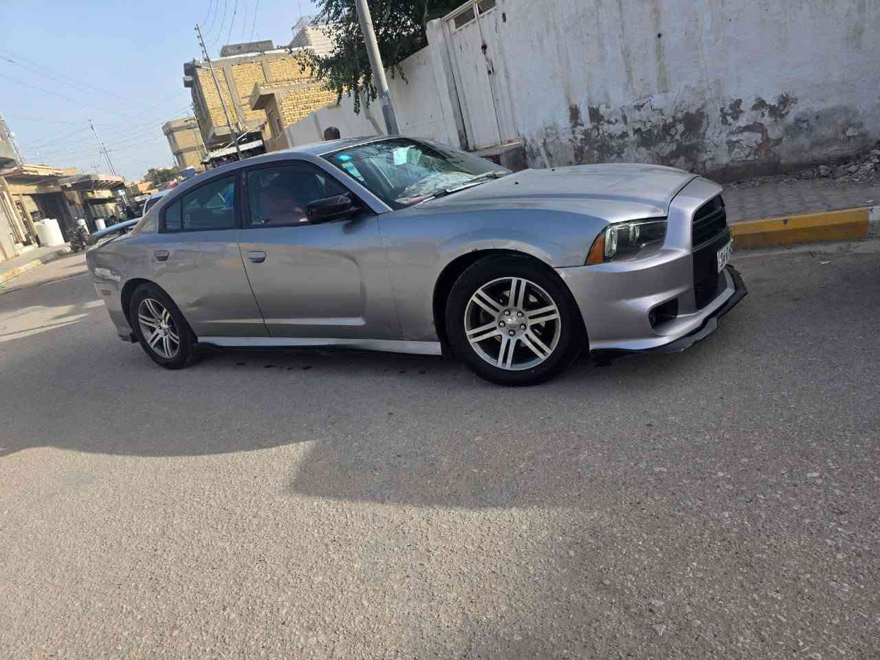 سلام عليكم
جارجر ١٤ باسمي تحويل بنفس الوقت كير مكينه تبريد جاهزه بيه تبديل جوملغ وبنيد وبيه رشات صبغ مال جراد السياره احلا من الصور مكان السماوه الرميثه *********** السعر ١٣٥ وبيه مجال ترهم مراوس
