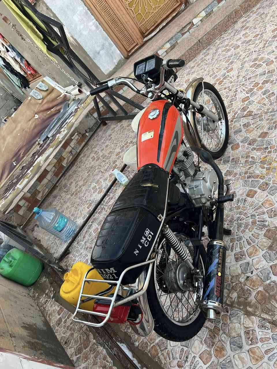 سلام عليكم دراجه ايراني مديل 2021 متياز شلعه ومعدل وفصله كهربائيات كامله اشاير جدد بعدني ما شادهن دراجه شرط تترقم أكفلك أصوليات وكلشي مكاني بصره ابو الخصيب رقمي ***********سعر 875 وبيه مجال
