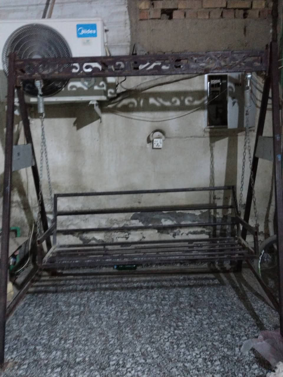 مرجوحة للبيع تفصال حديد ثقيل ناصرية حي الفداء سعر 175 بيها مجال ***********
