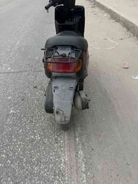 قرده ام السله بس السله مكسوره. مكينه مكفوله الدراجه بلادي وحلوه سلف هن...