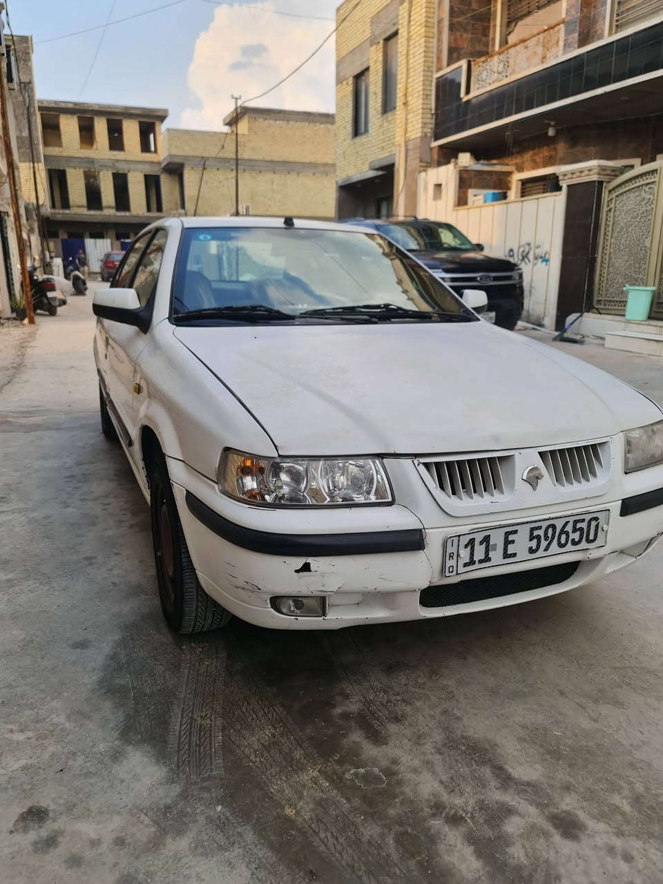 السلام عليكم 
سمند موديل 2012
كير ومحرك فرنسي 
السعر 45 ورقة
بغداد الكاظمية
***********
***********
