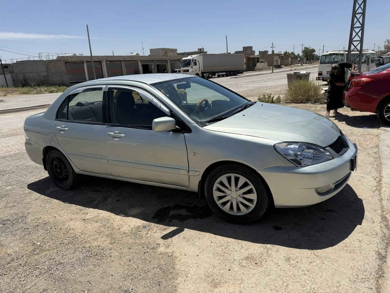 لانسر بومة 2008وارد امريكي سيارة كاملة وكل نقص ما بيها بيها ضربة بل جامرلغ الايمن ومصبوغةحزام تبريد وتدفئة كير ومكينة مكفولات نقصها بس الصدر الخلفي تعبان عنواني ديالى بعقوبة***********
