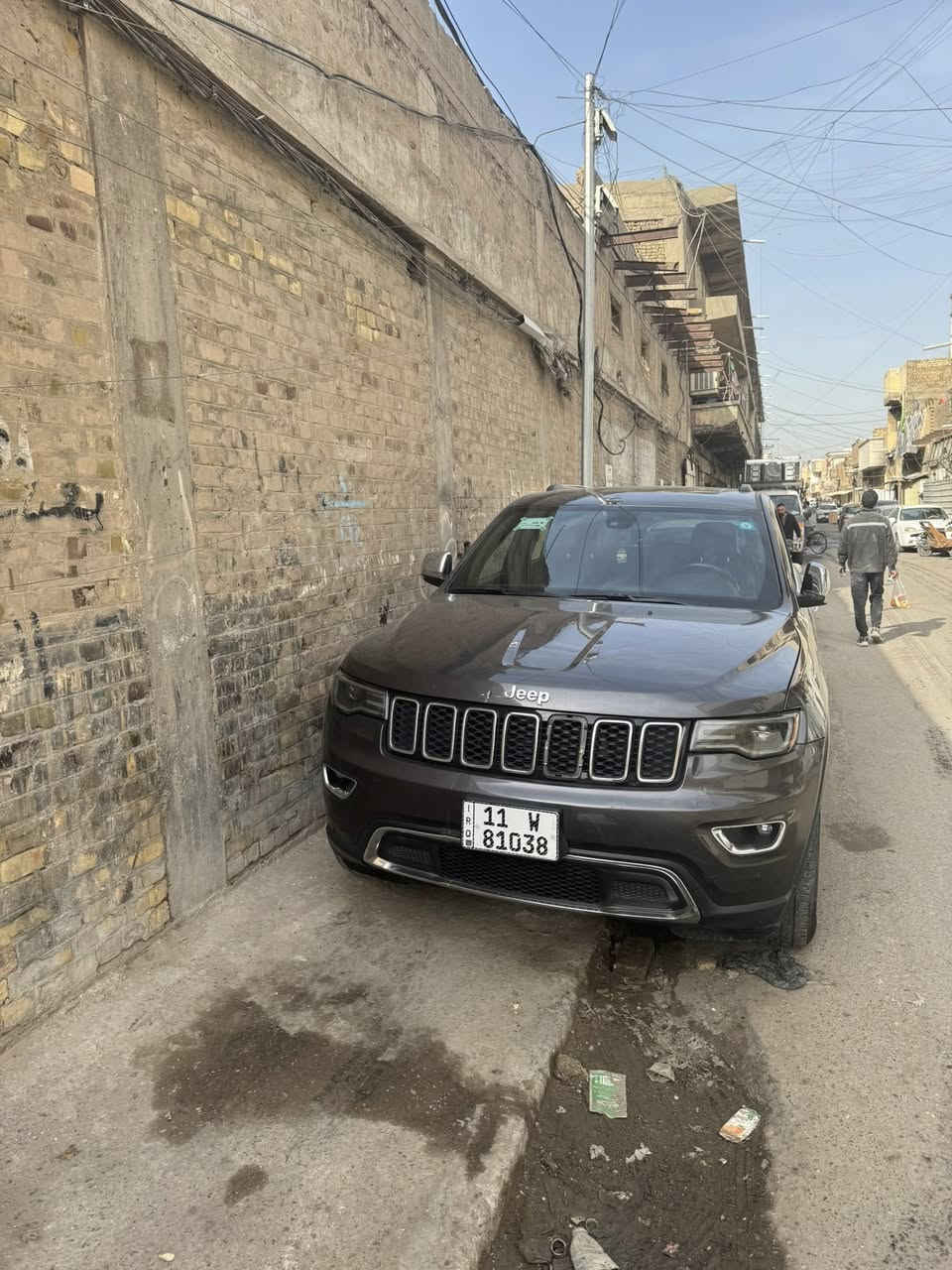 ياالله  للبيع او مراوس 
جيب موديل 2017 فوللمتتد
حادث سيره بابين  بدون ايرباك 
ماشيه 99 
مكان السيره بغداد الكر خ
السعر 180 
***********
موجود موتساب
