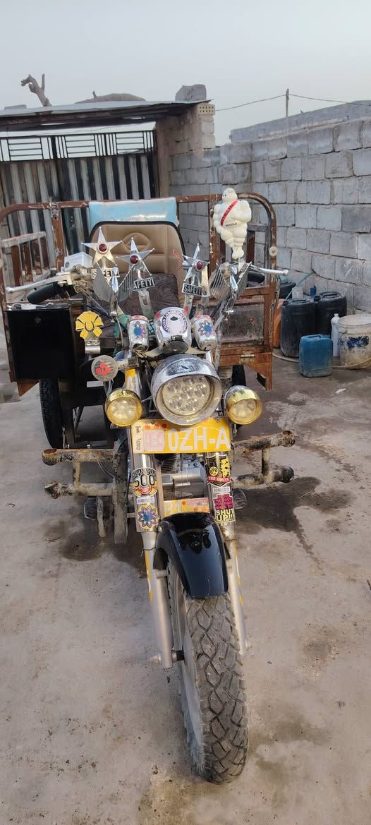 السلام عليكم ستوته للبيع كلك نضيفه الستوته شوفت عينك كهربائيات كلها شغاله مكاني طريق كربلاء طريق ياعلي عمود (٢٠٠) السعر(٧٠٠) وبيها مجال بيك خير وتدلل الرقم (***********)
