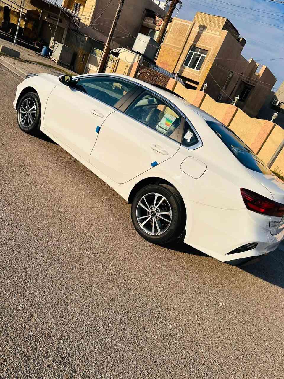 سيراتو خليجي 2024 فول محرك 2000 ماشيه 7 الف بيها ربع دعامية صبغ السعر 190 بيها مجال بسيط مكان بغداد ***********
