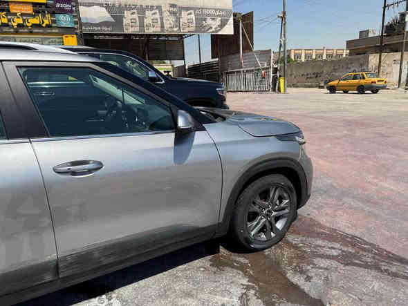 كيا سلتوز 2023  وراد امريكي رقم بغداد بأسمي تحويل مباشر 

الموصفات  

1- تحكمات ستيرن 

2- شاشه متصله ديجتل 

3- رادارات اماميه خلفيه توقف ذاتي 

4- قياده ذاتيه 

5-محرك 2000cc المرغوب 

6-ثلاث وضعيات قياده

الحادث دعاميه وبنيد فقط بدون دواخل  وبدون ايرباك السياره شرط الفحص السياره جديده ونظيفه حيل  

السعر 155 وبيهه  مجال الاستفسار اتصال على رقم صاحب سياره ‭0771 095 0733‬    مكان سياره بغداد بغداد
