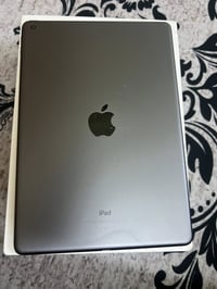 ايباد 9 • مستعمل • الحريه