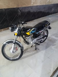 سونك 25  هندر بدون سلف  محرك 125 شاشه مكسوره  مكفولة كفاله عامه ماعدة ...