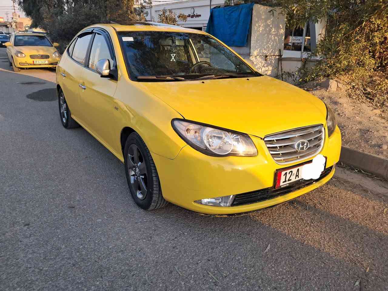 السلام عليكم أفانتي 2009 سيارة فول عدا البصمه داخل سمجه كشن هيتر امرايه شفط اسلايت منضومه غاز كاربون بانزين باسمي هيئ غرامت صفر استفسار عل رقم ***********
