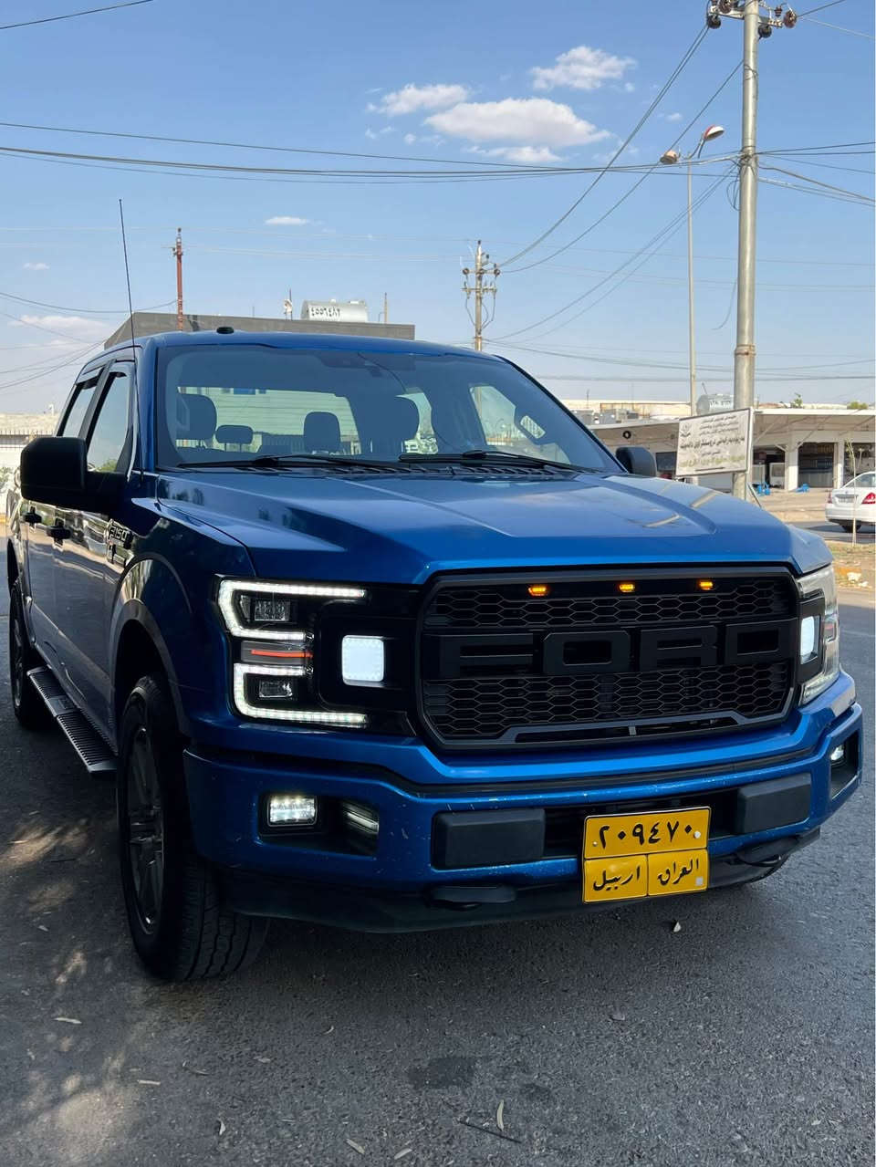 فورد F150 موديل ٢٠١٩ ماشية ٧٦  الف مايل سيارة 
دبل اكسل  دفع رباعي 4x4 شاشة جبيرة گير محرك مامفتوح تبريد كهربايات بشرط سيارة بيها ٥ قطعات بس بغ بدون دواخل بجم كبس ارباك ما طاك مكاني اربيل *********** واتساب
-------
فورد موديل ٢٠١٩ تةنها ٧٦ هةزار مايل رويشتوة مواصفات دبل اكسل 4x4 شاشة كةورة گير و مةكينة بةشةرت نةكراتةوة تةقةو رةقة و تةبريت و كهرابايات هةمووي بةشةرت سةيارةكة ٥ پارجةي بةس بةخة بةبي دةعم پيشي كةپسة ارباگي نةتةقية شوينم هةولير *********** واتساب أربيل, العراق
