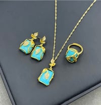 احجار كريمة • اصلية • اسعار مناسبة