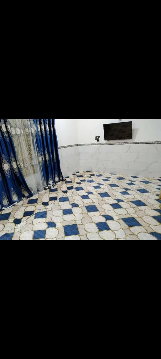 دار للبيع ركن المساحة ١٠٠ متر مربعة السعر ٥٢ مليون العنوان الماجدية نهاية شارع الملعب حجي حسن الأولى الاتصال على الرقم ***********

