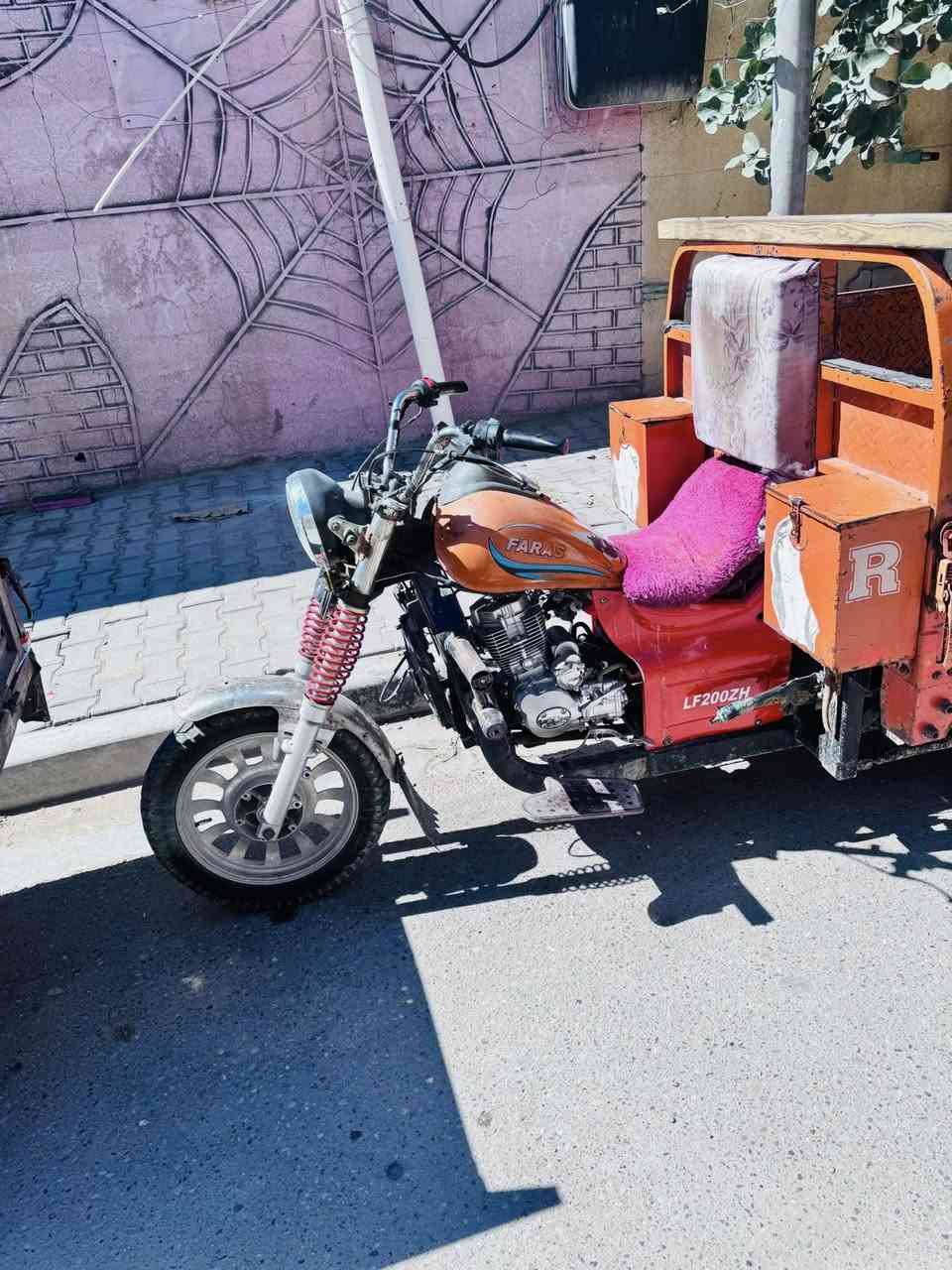 للبيع مديل ١٩ اوراق محرك جديد كهربائات شغاله سلف شغال مابيه شي رايده ب ٢و١٠٠وبيه مجال للشراي تواصل ***********
